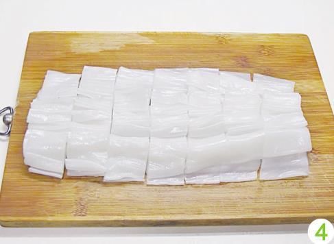 我家的排骨从不红烧，教你懒人新吃法，不用炖不用煮，上桌瞬间光盘