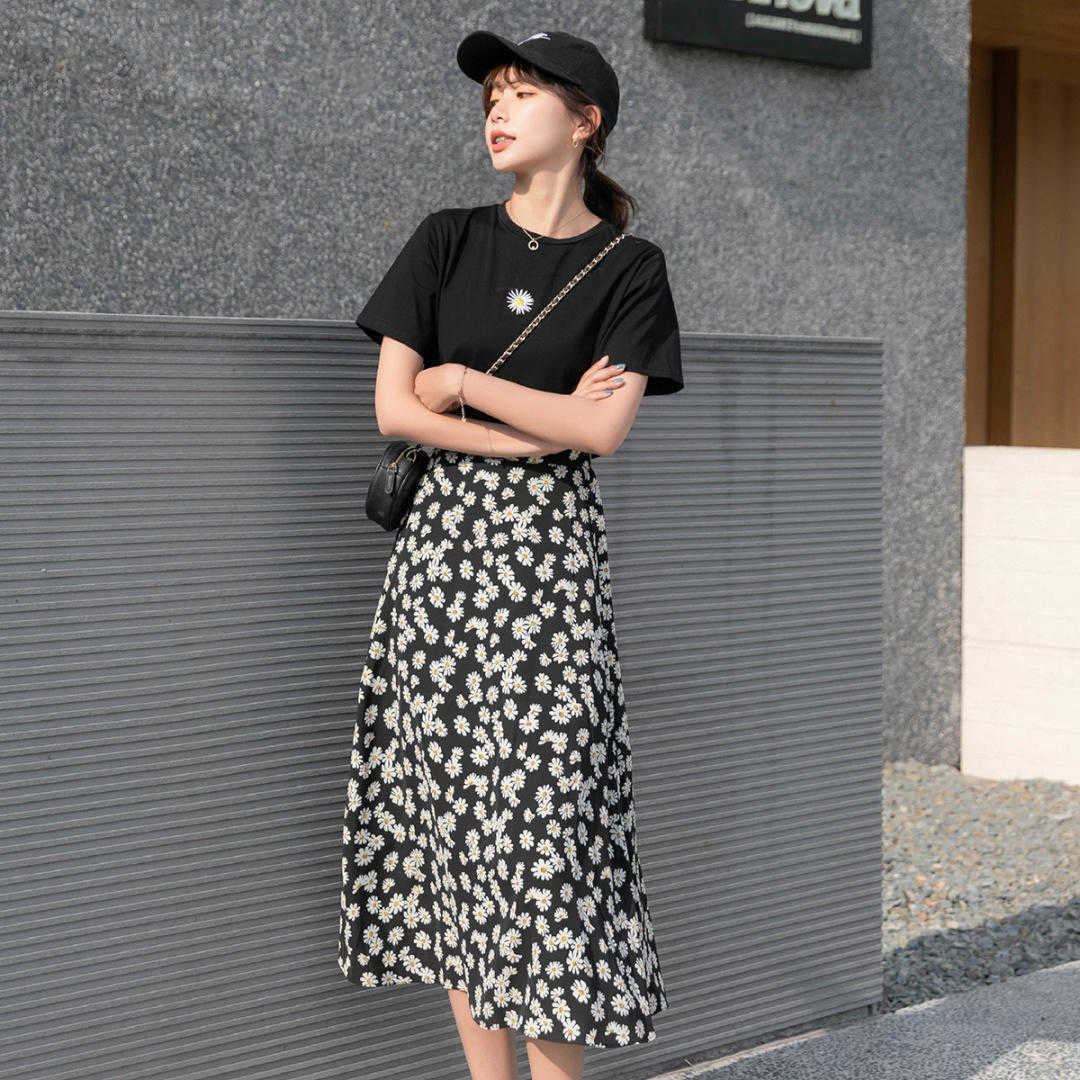 半身裙|选择半身裙的搭配,简约时尚,又不失高级感