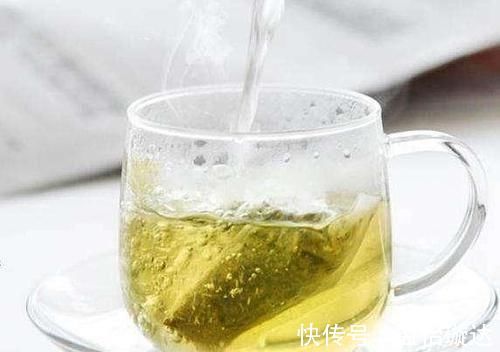 血脂异常|高血压、高血脂、高血糖最怕6种叶子茶,用它泡水喝,身体更健康