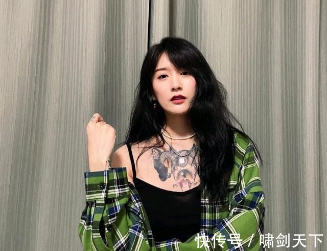 艾熱|《說唱聽我的》謎一樣的制作人陣容,閃亮的參賽選手