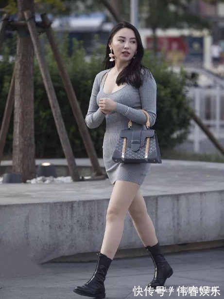 小姐姐 微胖小姐姐的成熟美,自由随性的风格,美的令人心动。