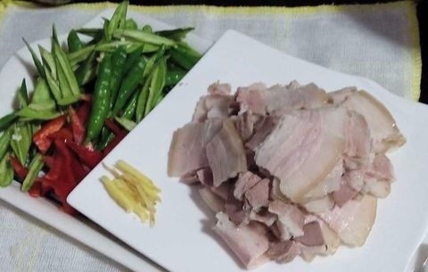 厨师长教你做正宗回锅肉,肥而不腻,特别下饭,看一遍就能学会