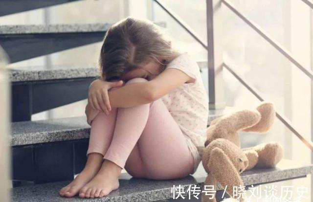 积食|孩子出现积食,不能喝牛奶?医生:不只是牛奶,还有这三种食物