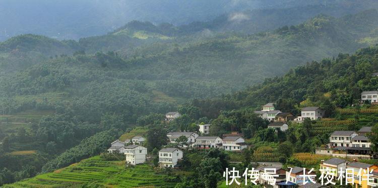 南嘉|“南天门”竟藏在重庆，均温21度，云海峡谷看点十足，超适合避暑