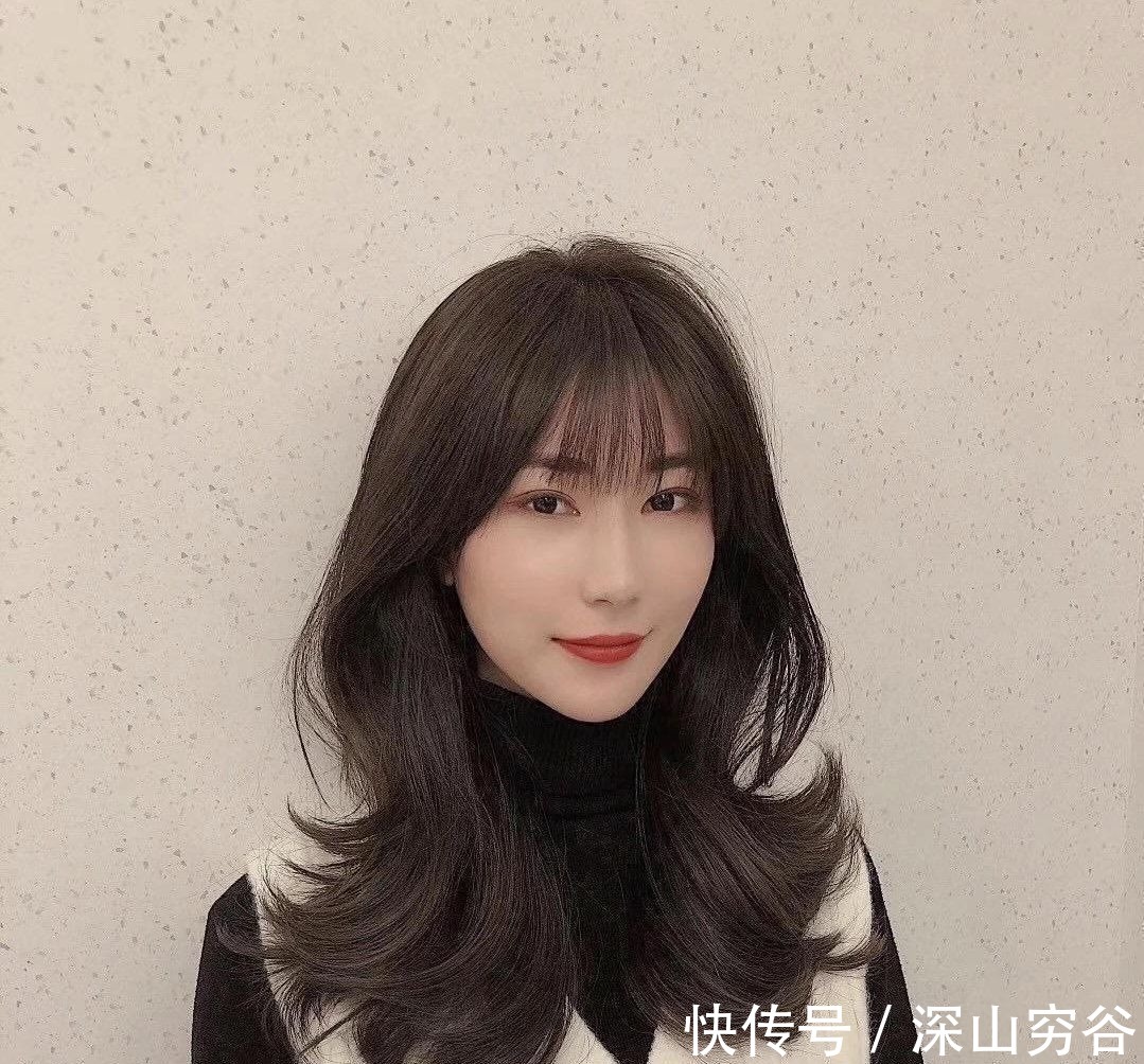 短发 新年发型别再乱剪了,这才是当下最火的发型,无论长短都很心动