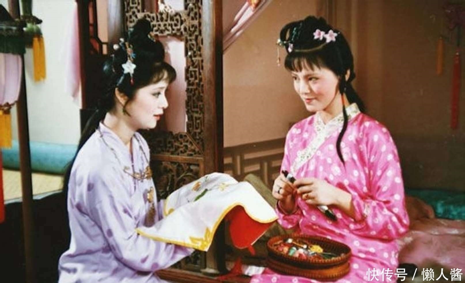 薛宝琴@薛宝琴的到来，让薛宝钗隐藏多年的秘密，再也遮掩不住