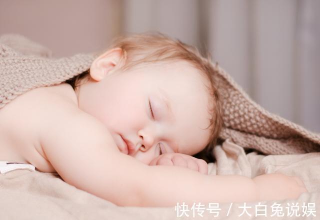 睡眠时间|紧抓一天当中2个睡觉黄金期,孩子生病少智力高,还长高个