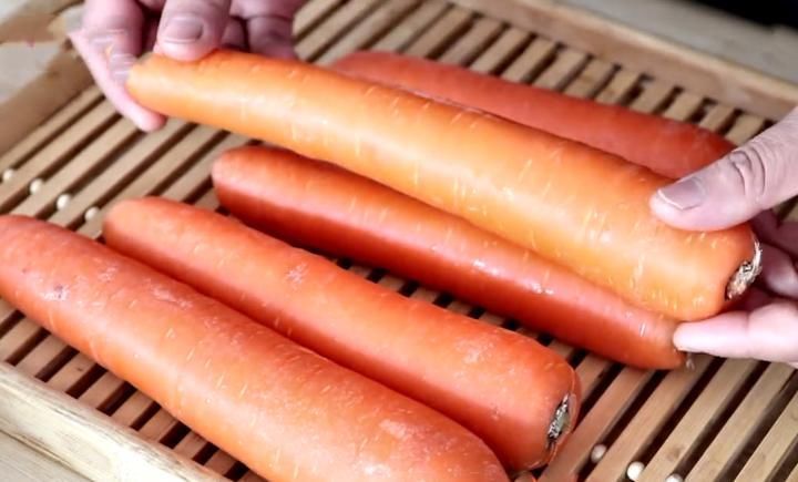 不会腌胡萝卜，试试此做法，简单快手，清脆爽口，特好吃