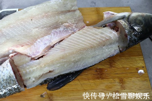 开春吃此菜酸爽开胃促食欲,10元一斤买3斤,身体壮实不长肉