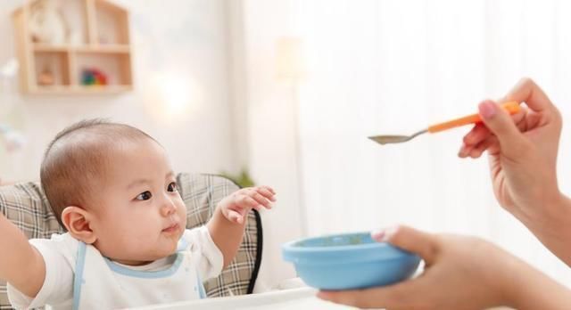 添加|7个月宝宝体重不增加，宝妈带孩子去医院，医生：多此一举！