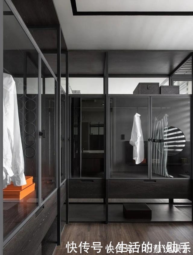 床头柜|140㎡现代极简,稳重简洁的空间,年轻舒适的体验!