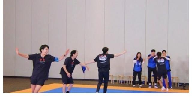 挑釁|《RM》金鐘國挑釁金軟景，結(jié)果成了掉牙的老虎