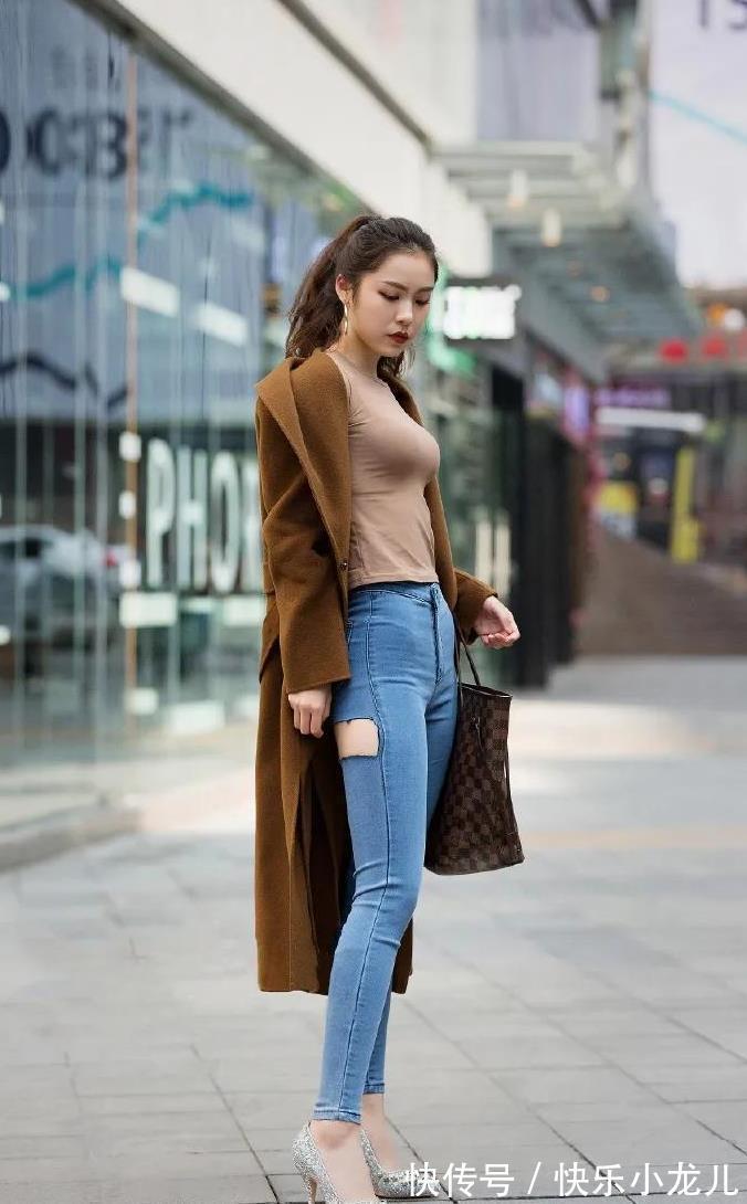 大衣|优雅既无法学习也无法隐藏，非常有朝气的90后美女，非常的清爽