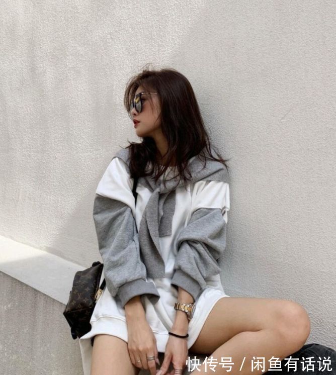 披肩|微胖身材穿卫衣像大妈?那是你没选对款,这4个穿搭思路很值得学