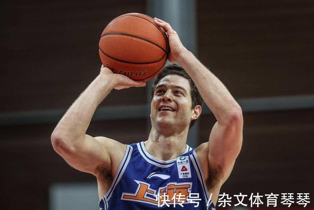 总冠军|正式出发!超级外援确定飞往中国航班,李春江冲击CBA总冠军