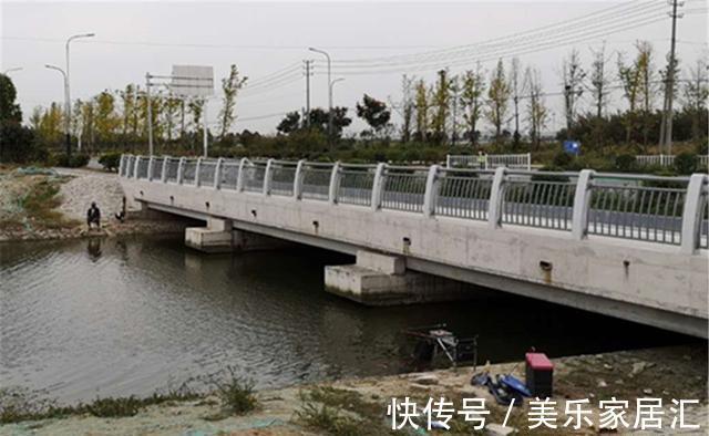 冬季钓鱼,找准鱼窝的3个步骤,在鱼群里下竿,大鲫一钓一个准