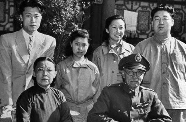 妻子|妻子多年不育，岳父送来养女做妾，他独宠原配成瘾，小妾郁郁而终