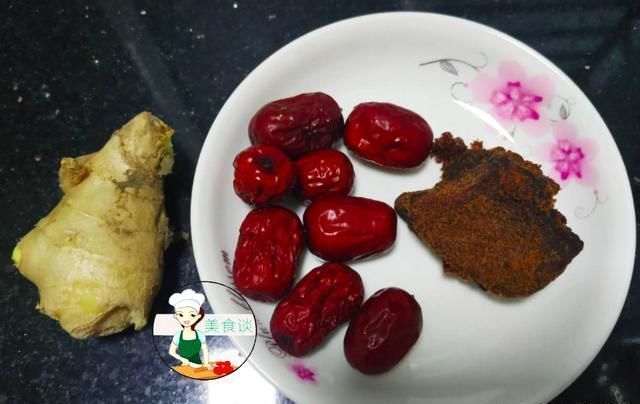 夏天,生姜和它一起煮,早上喝一碗,胜过吃参汤,精神饱满过夏天