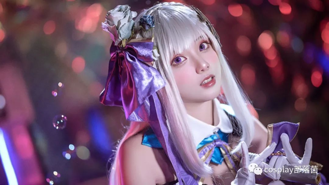 cos:爱蜜莉雅打歌服cos正片@姜生花