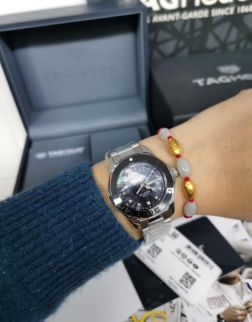 刚入表坑，新手适合哪些1到2万之间的日常腕表？