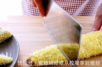 超哥|“玉米棒”还在扔往盆里一塞，等于“促花激素”，花开爆不停