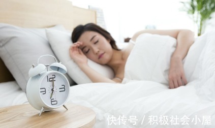 葛根|50岁高管患高血压，还做这3件事，导致脑出血，医生：再不改变，容易丢命