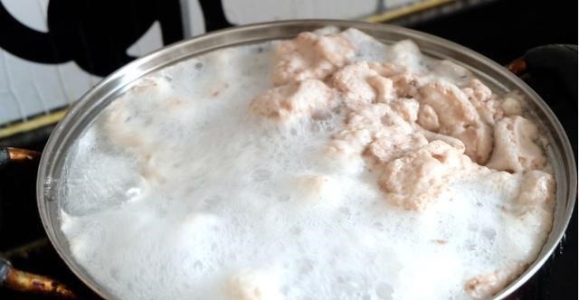 炖羊肉最“忌”两种调料，加了就等于毁了羊肉，大部分人都不懂