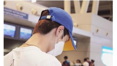 h王一博《街舞4》定檔，HAPPY啵絲DAY，大型狂歡現場高燃開始