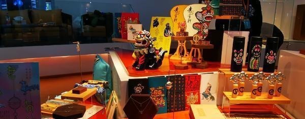 文房四宝|云上鉴宝、科举状元棋、“文房四宝”文具套盒 这个展台为啥吸引人