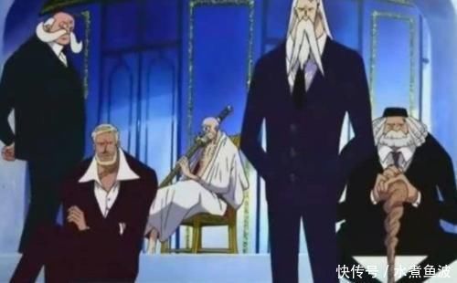 海贼|罗杰竟然没死,只是躲在世界政府成为五老星,被卡普意外发现