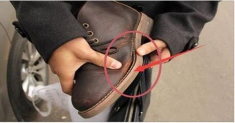 热熔胶枪 鞋子脱胶了怎么办别傻傻用胶水粘,教你1招让鞋子像新的一样!