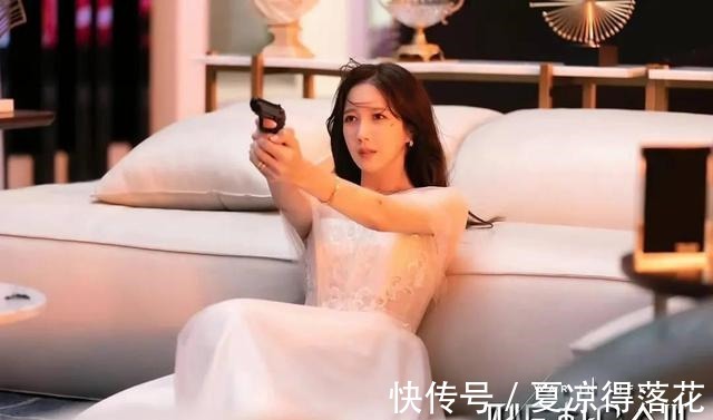 韓綜|《頂樓》后衍韓綜熱播,劇中反派于劇外“勞改”打開綜藝新思路