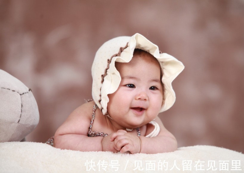 妈妈|“百日”娃能带来哪些惊喜3个月宝宝应该会的能力,妈妈知道吗
