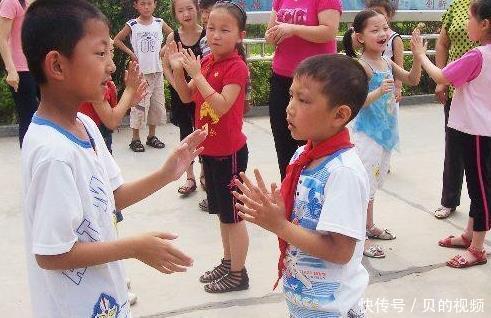 人际关系|当孩子的好朋友说:“我不跟你玩了”,该怎么办?教他说两个字