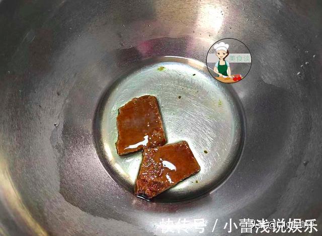 玉米淀粉|天热我常做这个吃，简单一拌一蒸，糯叽叽的真好吃，养人还不上火