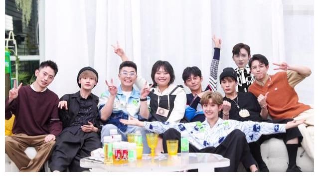 拜托了冰箱|《拜托了冰箱7》下期要火！龔俊虞書欣來轟趴，俊俊子又自信開嗓