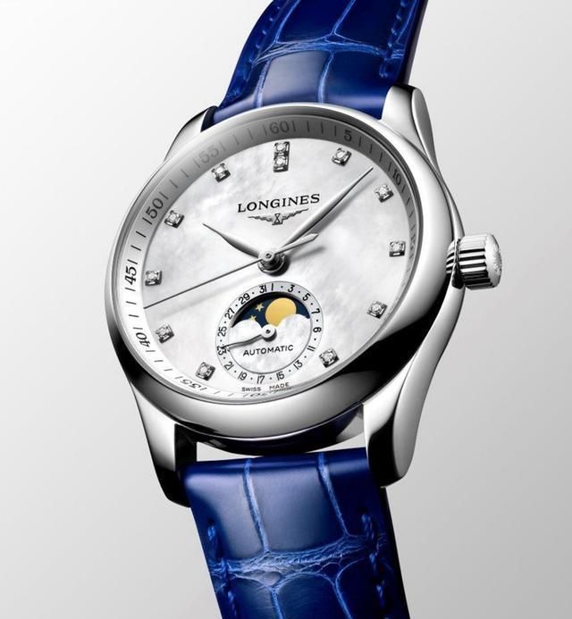 周而复|浪琴表推出全新名匠系列34毫米女士月相腕表