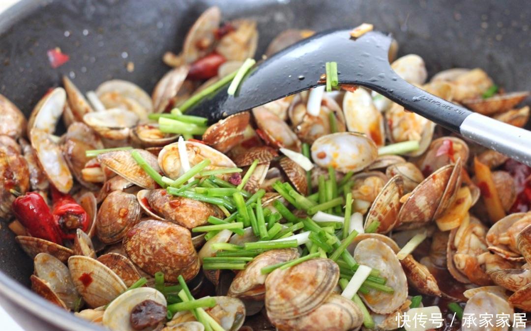 一位数|价格一位数的亲民海鲜:爆炒蛤蜊,香辣可口,看剧零食还是下酒菜
