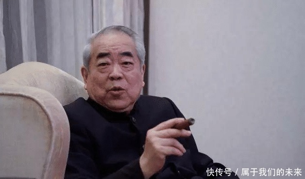 他与范曾对骂跨越两个世纪,曾是死对头,如今凭一幅画消停了下来!