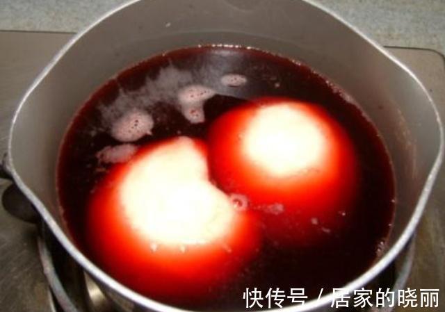 女人|经期“减肥”更有效，若能多喝“4杯水”，赘肉悄悄消失