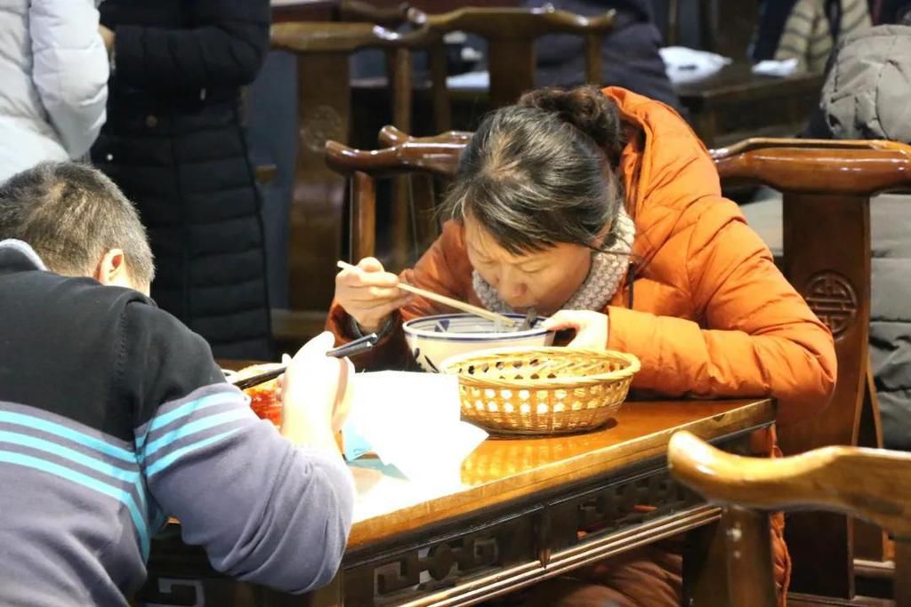  咸阳|冬至！除了饺子，还有这些热气腾腾的咸阳美食燃烧你的干饭魂！