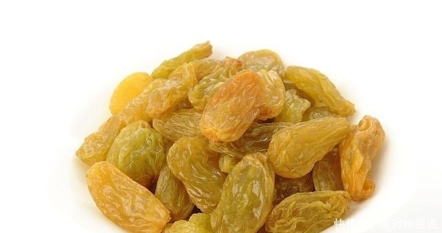 每天吃一小把葡萄干,身体会有这个好处!但吃之前这件事要做对!