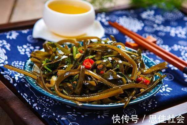 小米辣|凉拌海带丝有窍门，做好2步，海带丝酸辣开胃，好吃还不腥