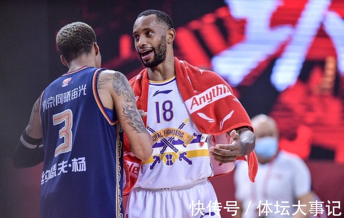 北控|马布里摇头!北控三名后卫低迷,一共助攻3次,新外援不如弗格