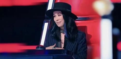 姚貝娜|那英退出《好聲音》錄制，8季節(jié)目帶出3個總冠軍，也留下4大爭議