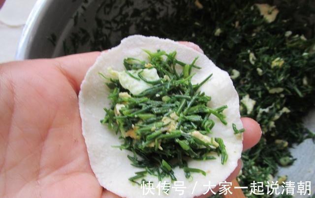 花生油|夏天，用它包饺子比肉馅的好吃，一分钱不用花，我家每周都吃3次