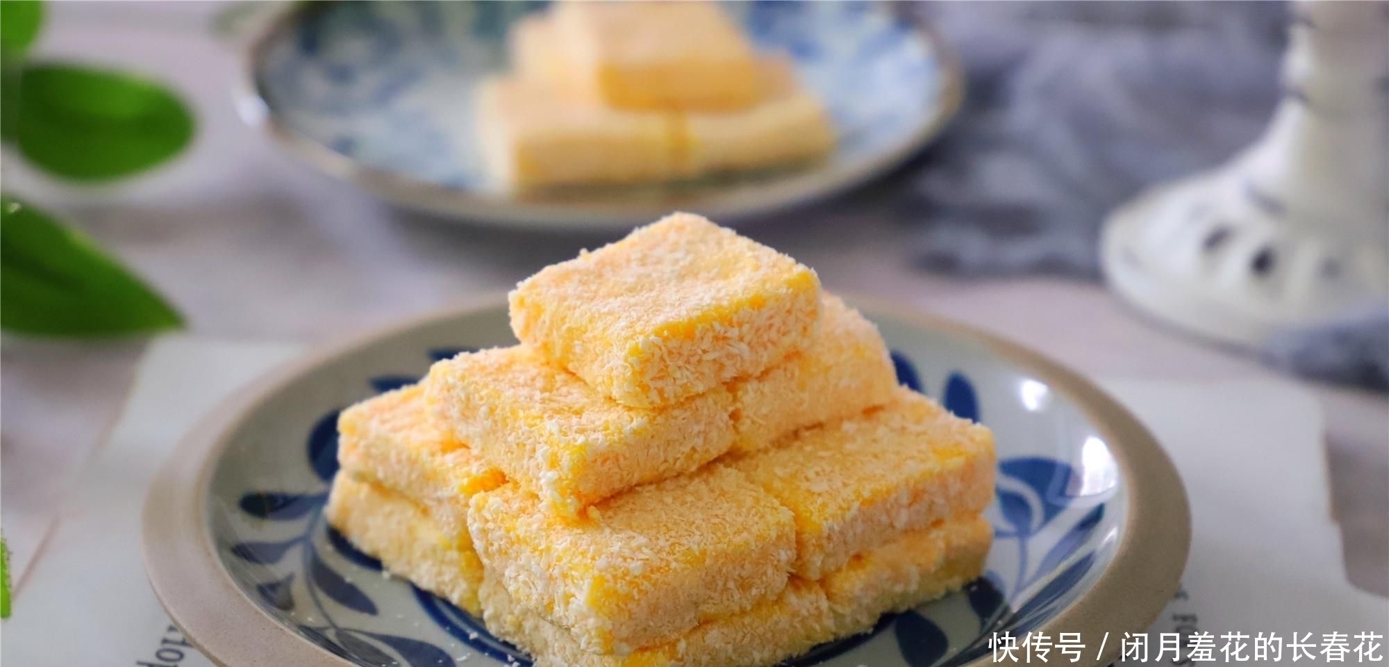 南瓜新吃法，不用面粉，不用烤箱，软糯香甜，比蛋糕简单还好吃