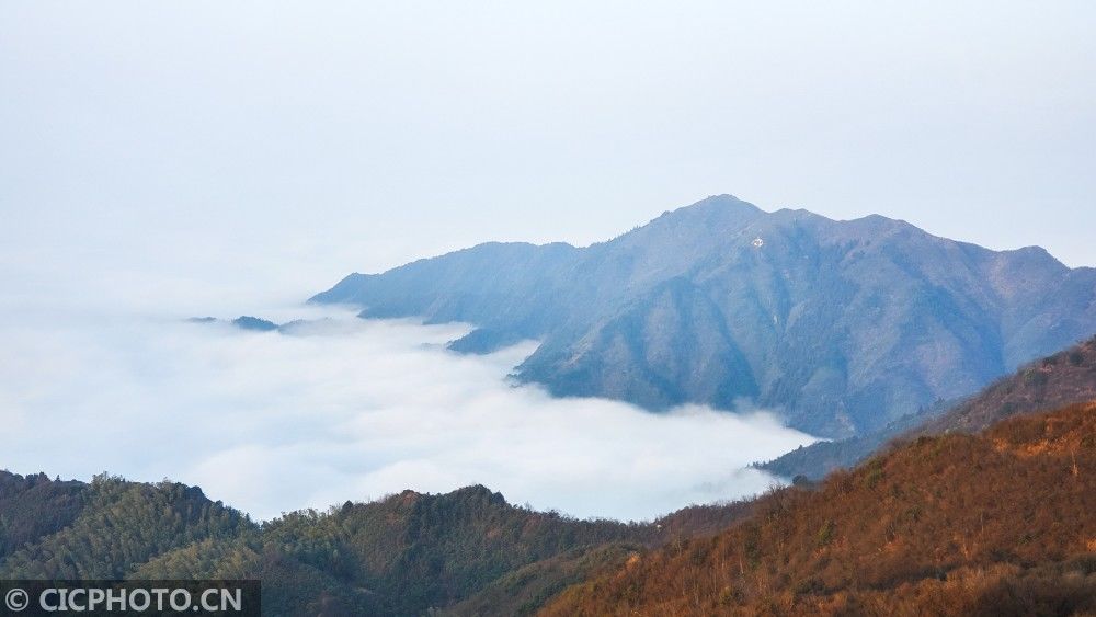 老年|湖南常宁：天堂山上云雾美