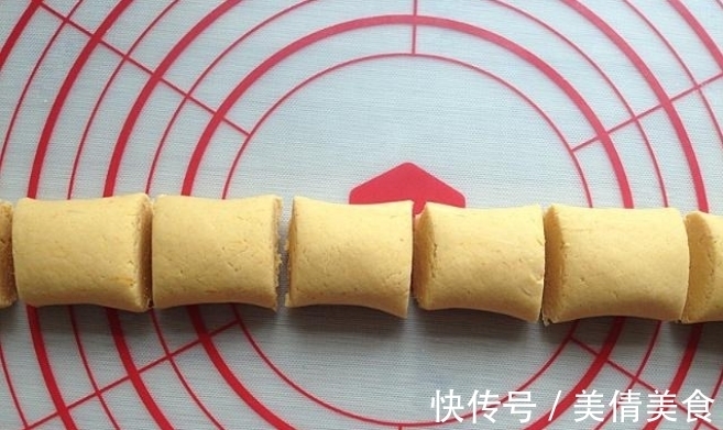 好吃|红薯怎么做才好吃,让大厨教你秘诀,内嫩外酥,家人都爱吃