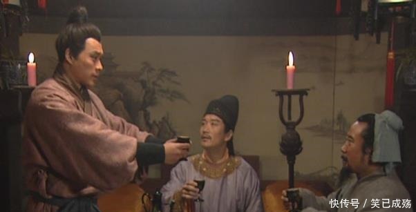 此人在梁山排名靠前为何却能善终宋徽宗你不瞅瞅他祖上是谁!